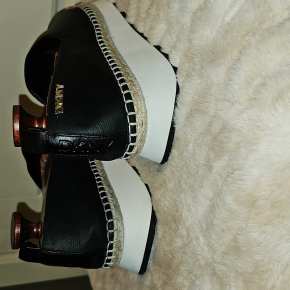 DKNY- Orza Women's Espadrille-wedge Sandals Black Leather Size 10 - Picture 6 of 13